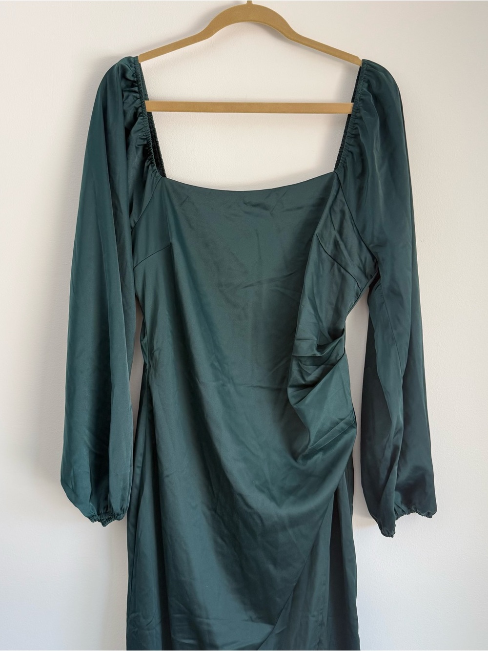 NWT Lulus Eternal Heart Emerald Green Satin Long Sleeve Maxi Dress Size XL - Picture 6 of 8